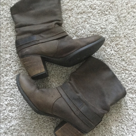 Leather Booties with 2 Buckles - Picture 2 of 8
